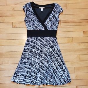 White House Black Market Knee Length Casual Dress